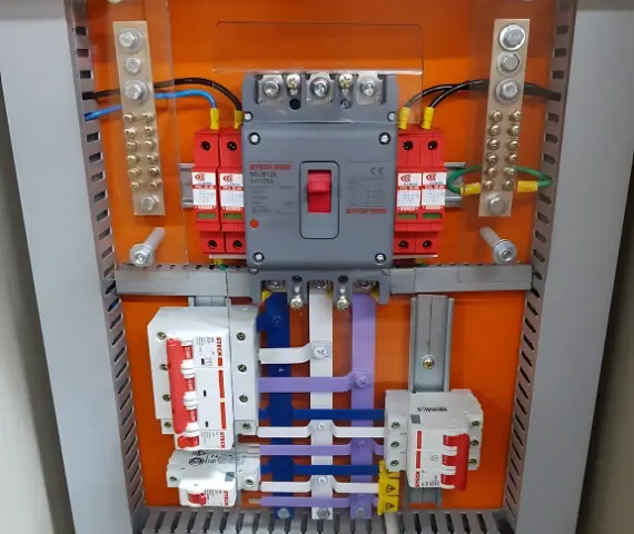 Serviços Prediais de Eletricista em Goiânia